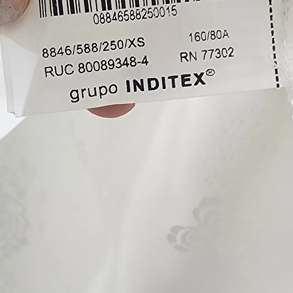 New Zara Women's White Ruffled Tie-Neck Blouse, Size Extra Small.
